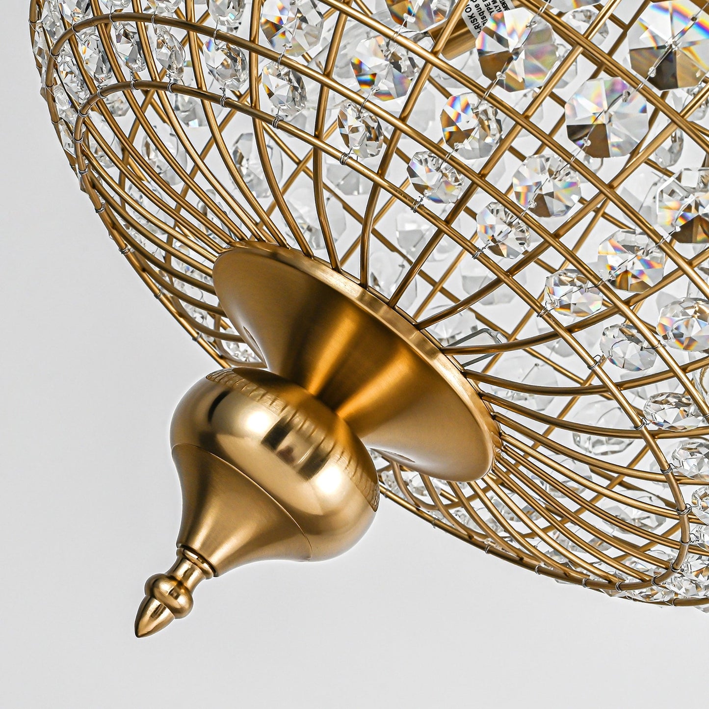 Lustre rétro français à 4/5 lumières en laiton antique avec globe en cristal et suspension pour îlot de cuisine