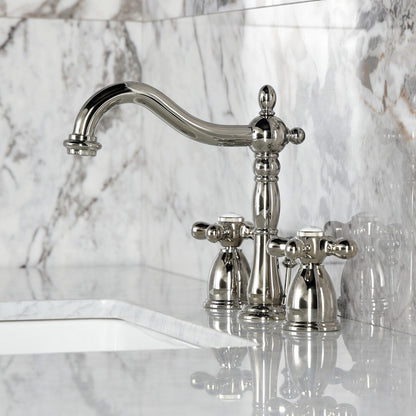 Robinet de salle de bain à large entraxe Heritage de 8 po