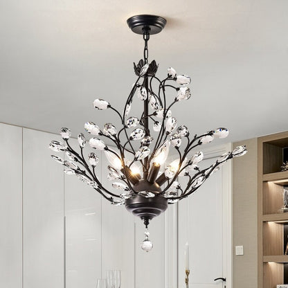 Lustre classique/traditionnel unique à 4 lumières Maxax avec accents en cristal